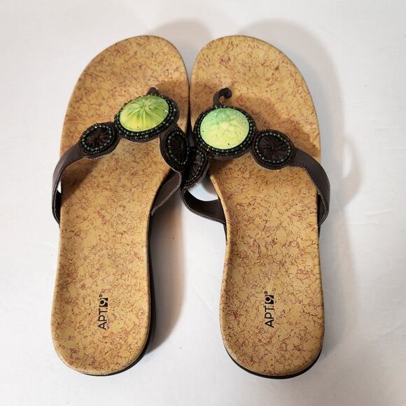 APT 9 Y2K Green Faux Stone Beaded Detail Comfort Thong  Sandals Womens 6M FLAWED - Picture 5 of 11